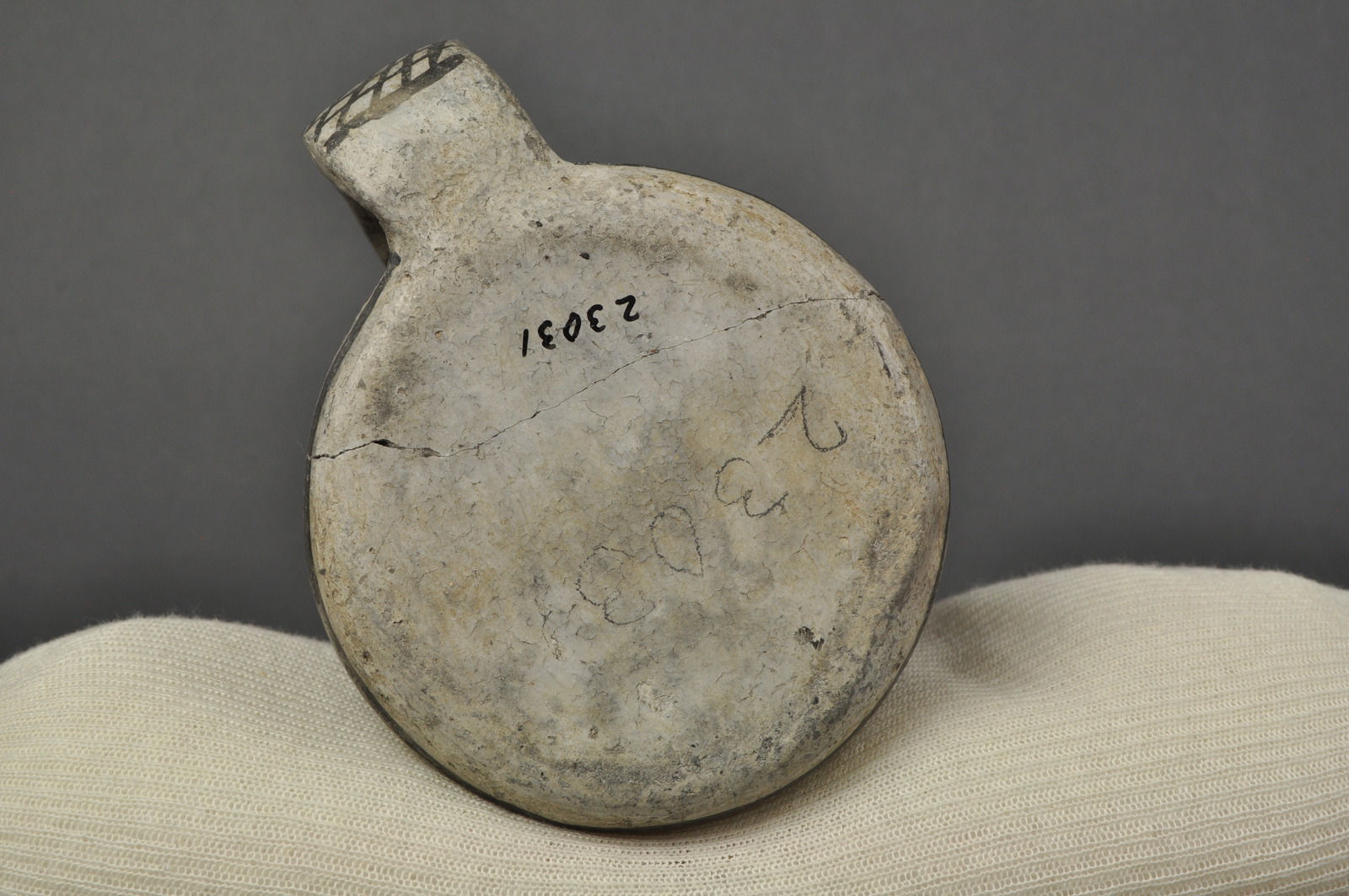 162425