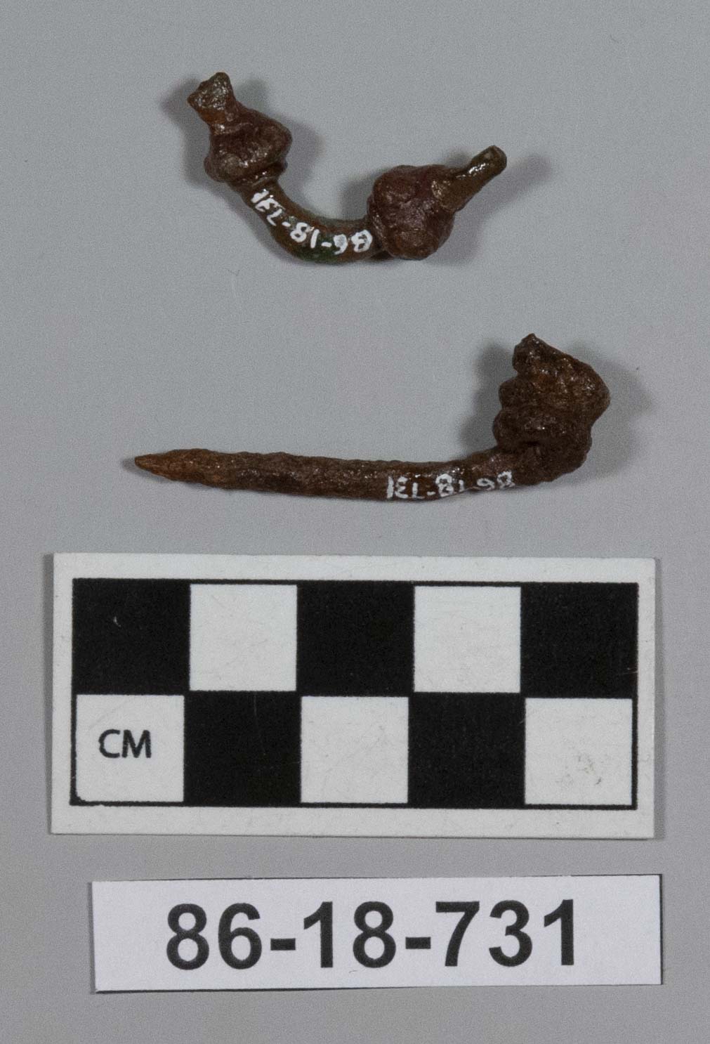 486953