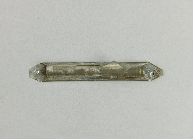 554053