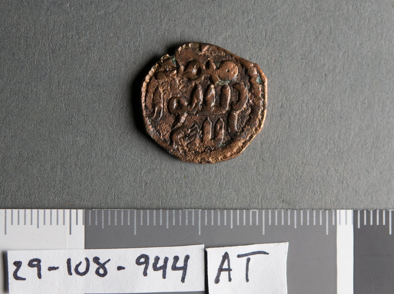 606953